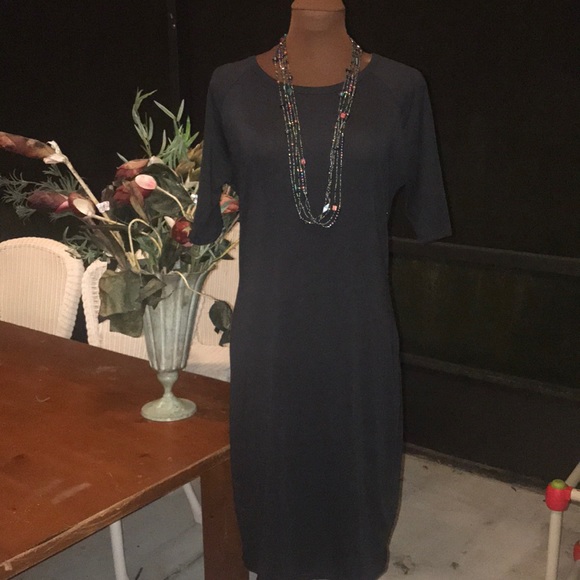 LuLaRoe Dresses & Skirts - LuLaRoe LLR pure black Julia dress Large